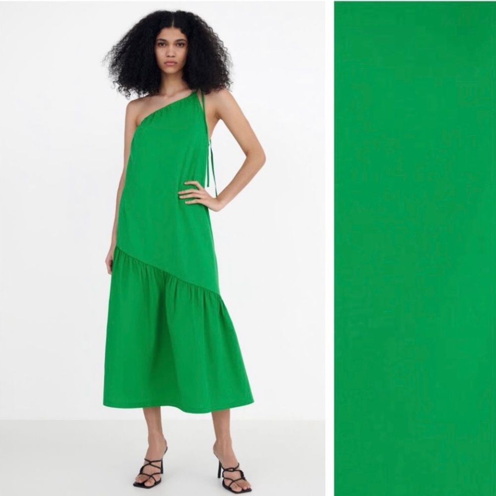 Zara Combined Asymmetric Midi Dress. 
Color: Green  * Size: M